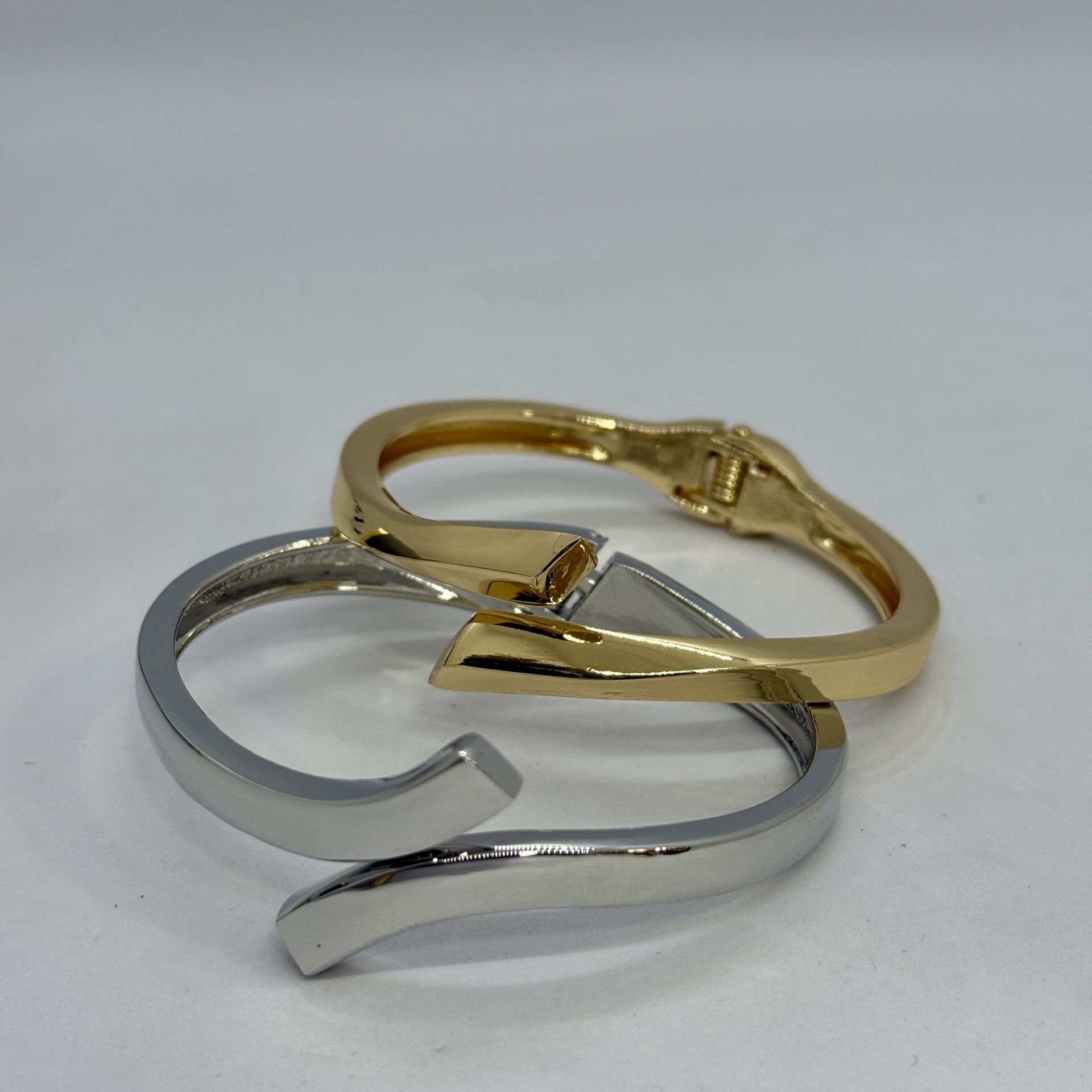 Özel Seri Kelepçe Bileklik