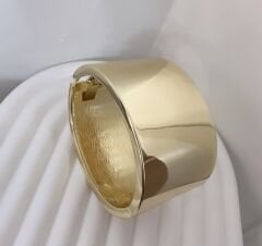 Özel Seri Düz Geniş Plaka Tasarım Kelepçe Bileklik