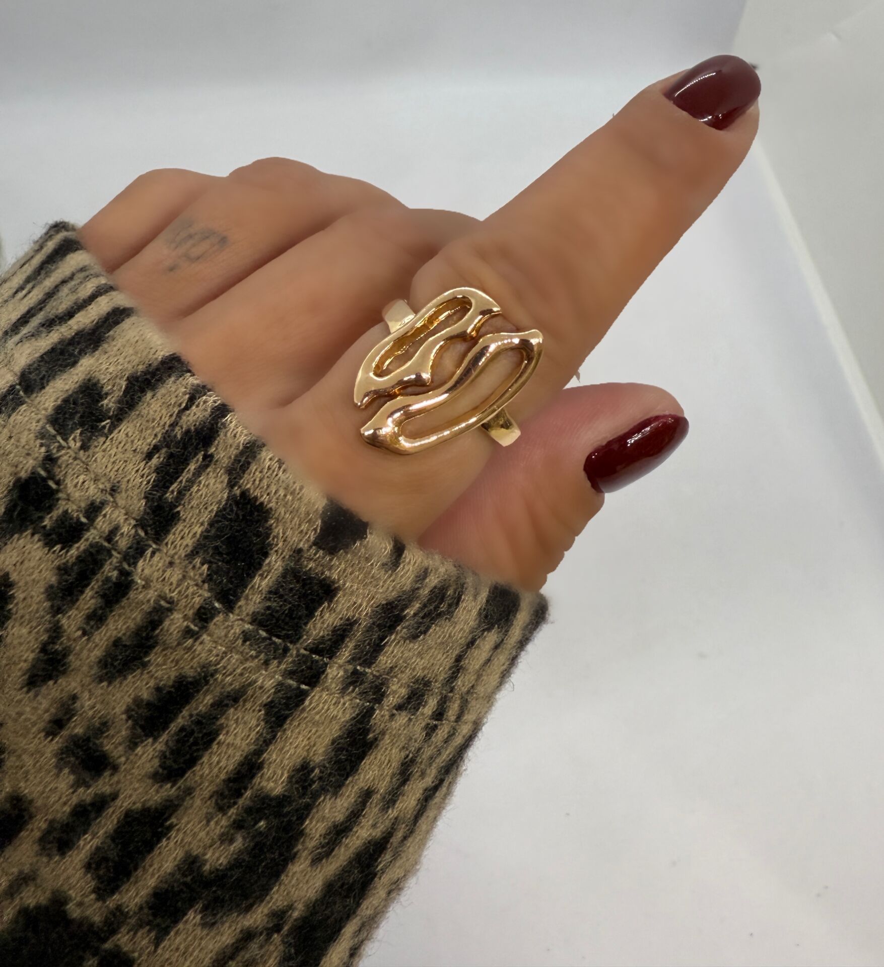 Asimetrik Plaka Yüzük