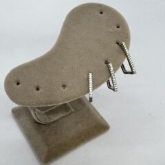 Özel Seri Zirkon Taşlı Büyüklü Küçüklü Dikdörtgen Plaka Üçlü Set Küpe