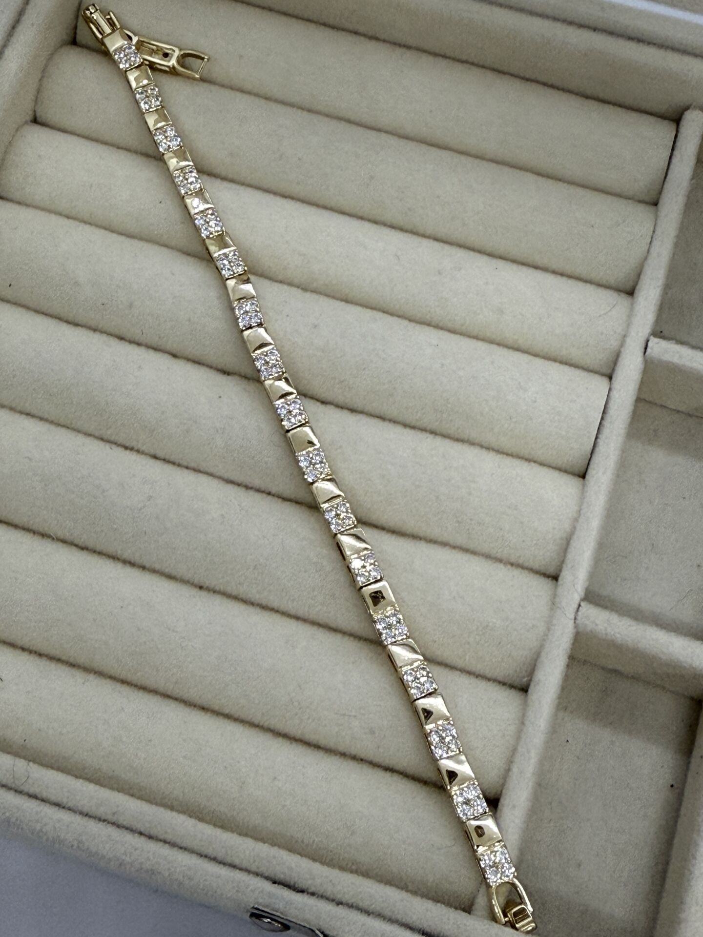 Özel Seri Zirkon Taşlı 14K Altın Kaplama Bileklik