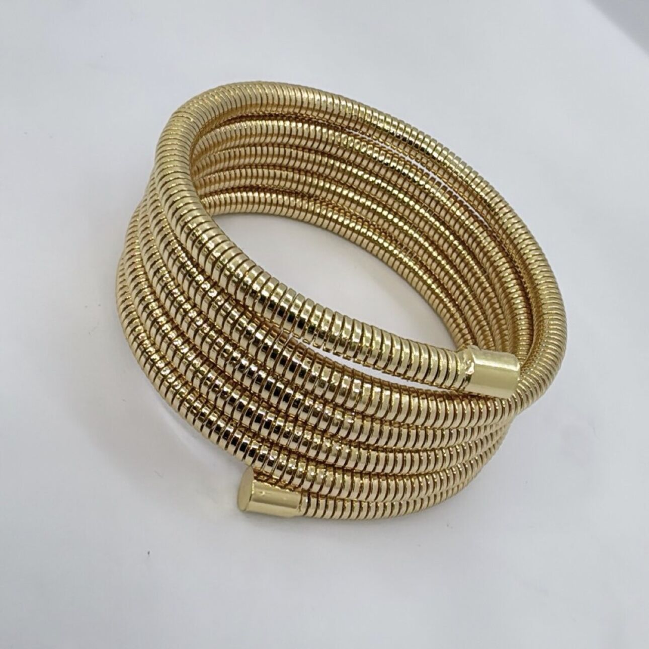 Dolamalı Gold Kelepçe Bileklik