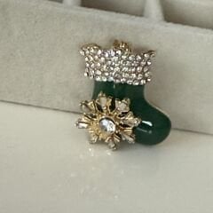 İthal Taşlı Kuzey Yıldızı Detay Çizme Broş