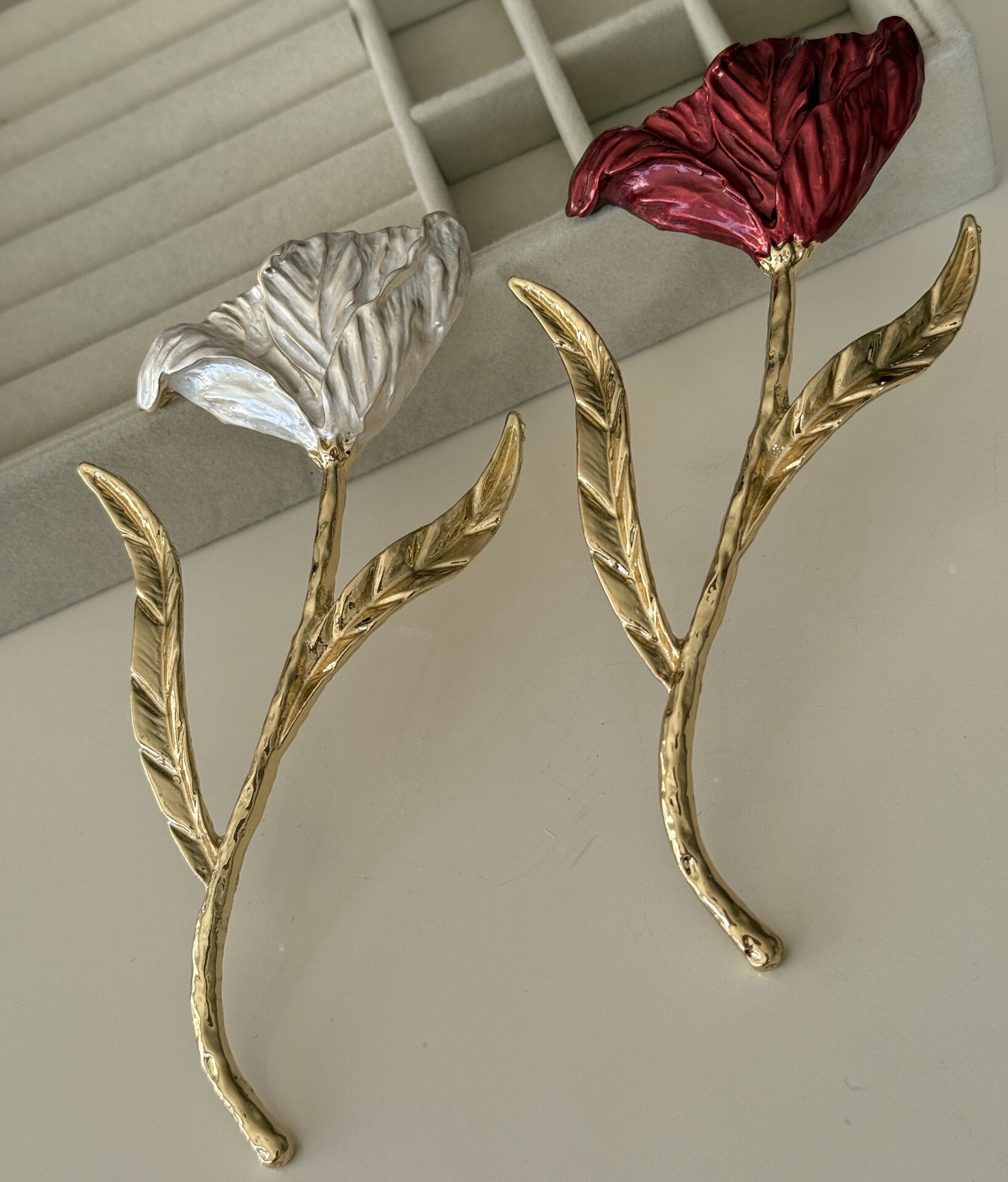 İthal Gül Model Broş