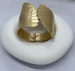 Özel Seri İşlemeli Kanat Görünüm Kelepçe Bileklik