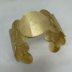 Özel Seri Çiçek Motif Detay Kelepçe Bileklik