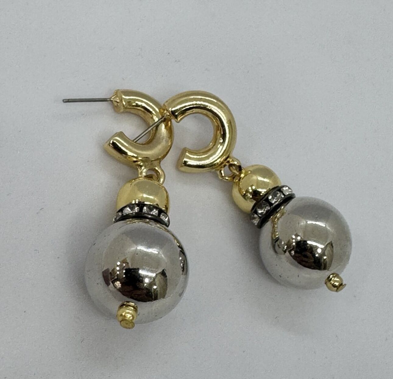 Gold Halkada Zirkon Taş Detay Gümüş Topçuk Sallantı Küpe