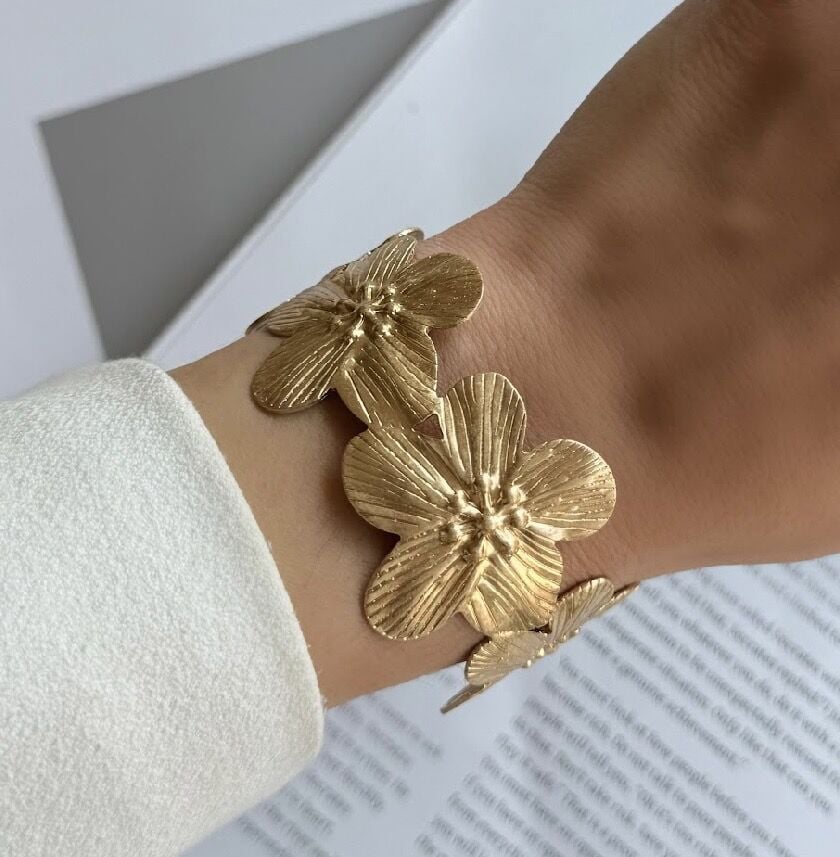 Özel Seri Çiçek Plaka Kelepçe Bileklik