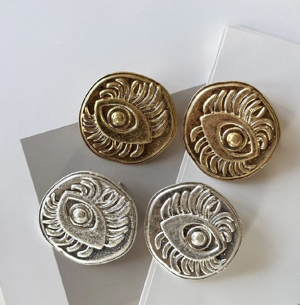 Marka Model Dövme Plaka Göz Küpe