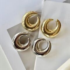 Özel Seri Yarım Ay Küpe