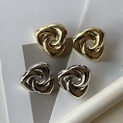 Özel Seri Kıvrım Plaka Vintage Küpe