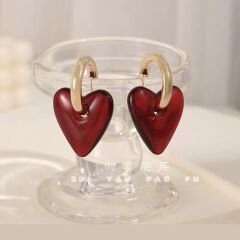 Gold Halkada Kırmızı Kemik Kalp Küpe