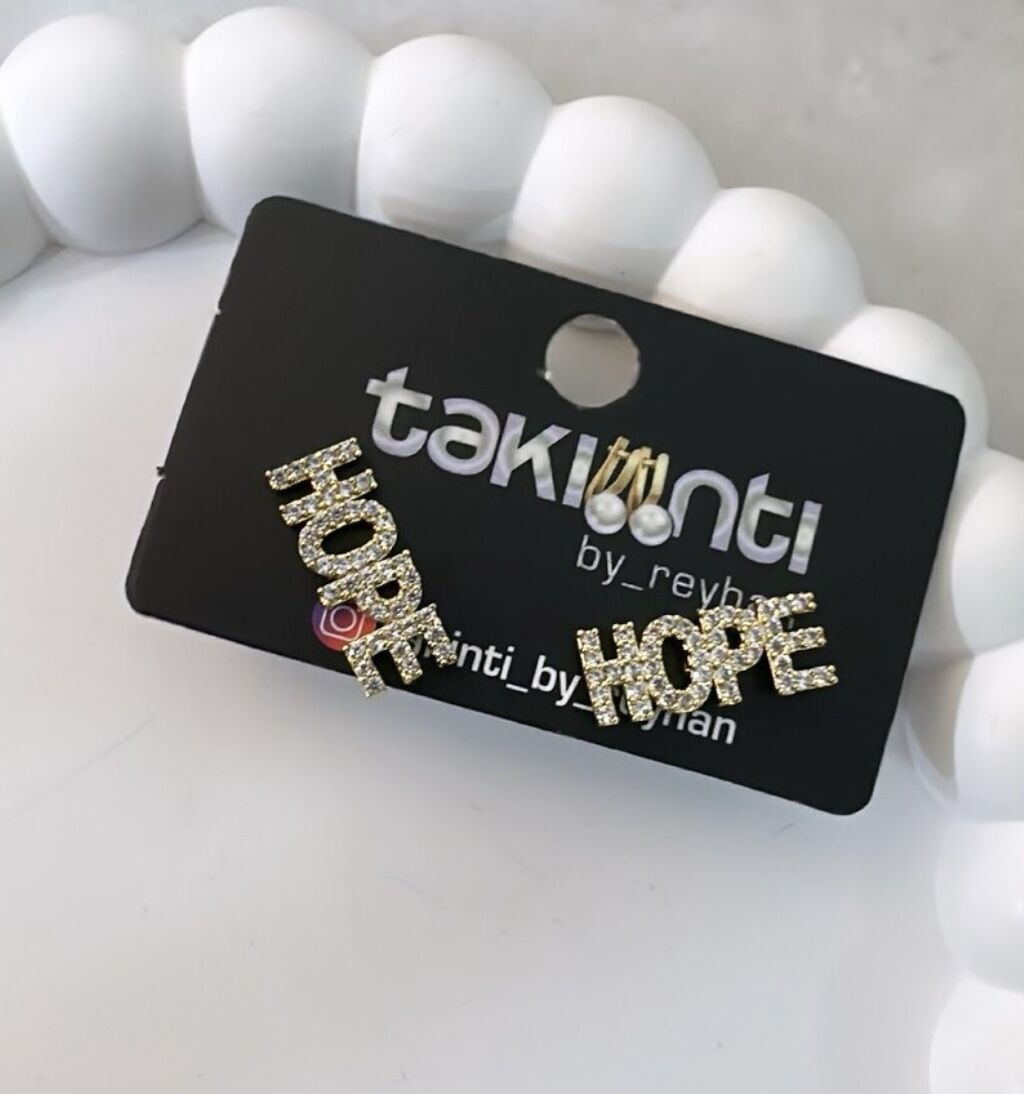 Zirkon Taşlı Hope Yazı Küpe