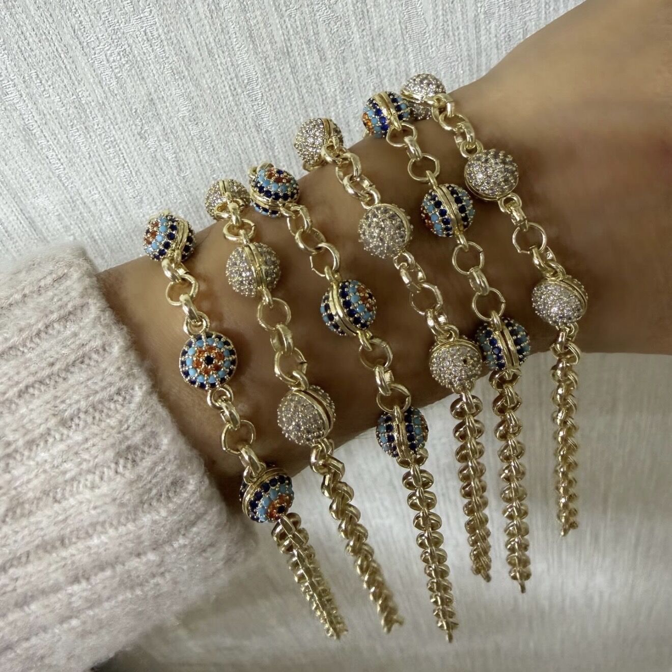 Özel Seri Zirkon Taşlı Topçuk Detay Nazarlı Bileklik (24 Cm)