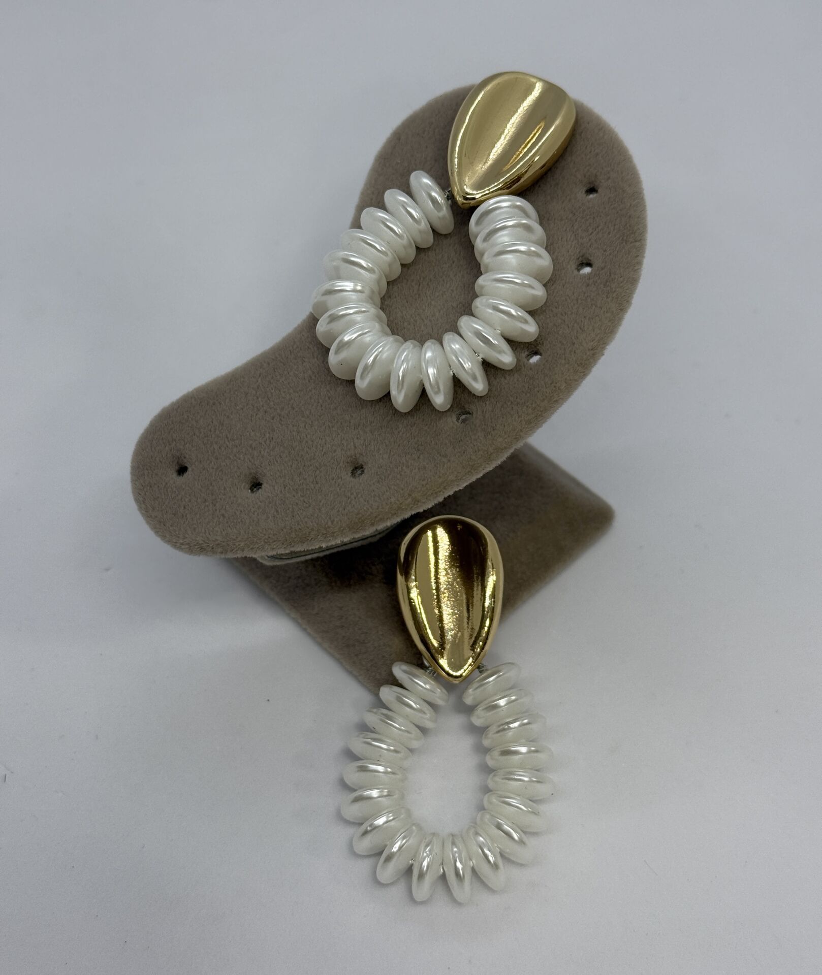 Marka Model Tasarım Küpe