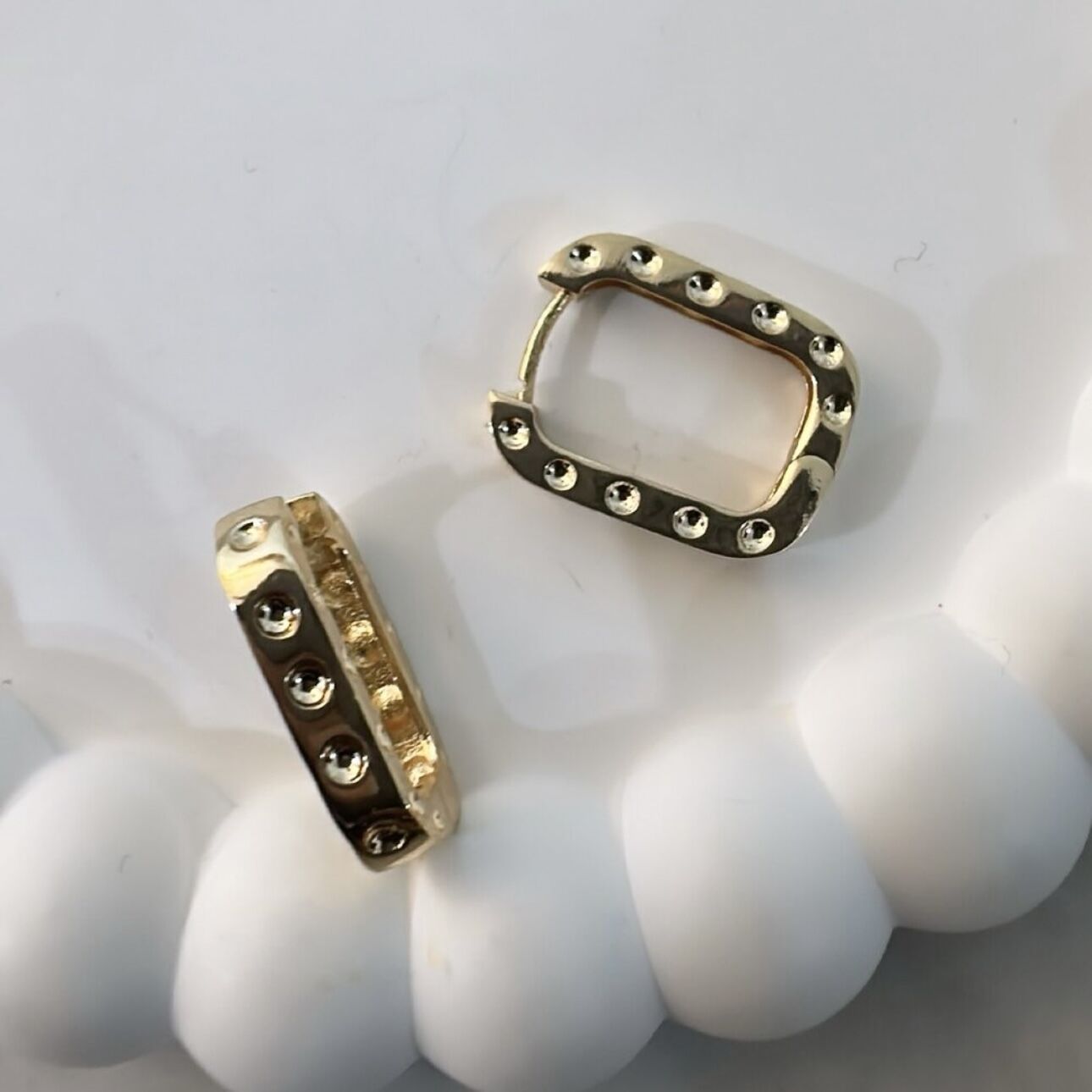 Özel Seri Taşlı Marka Model Oval Halka Küpe
