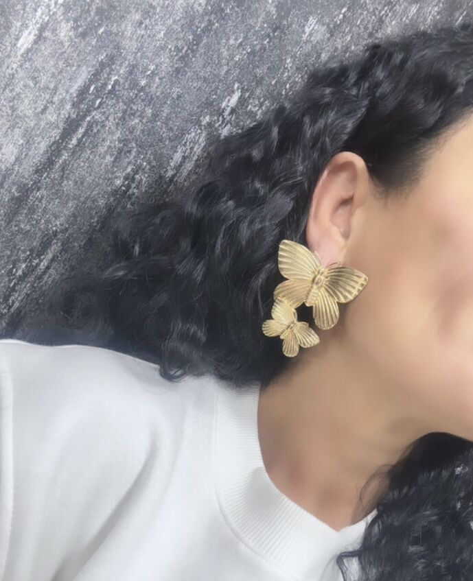 Büyüklü Küçüklü Plaka Kelebek Küpe