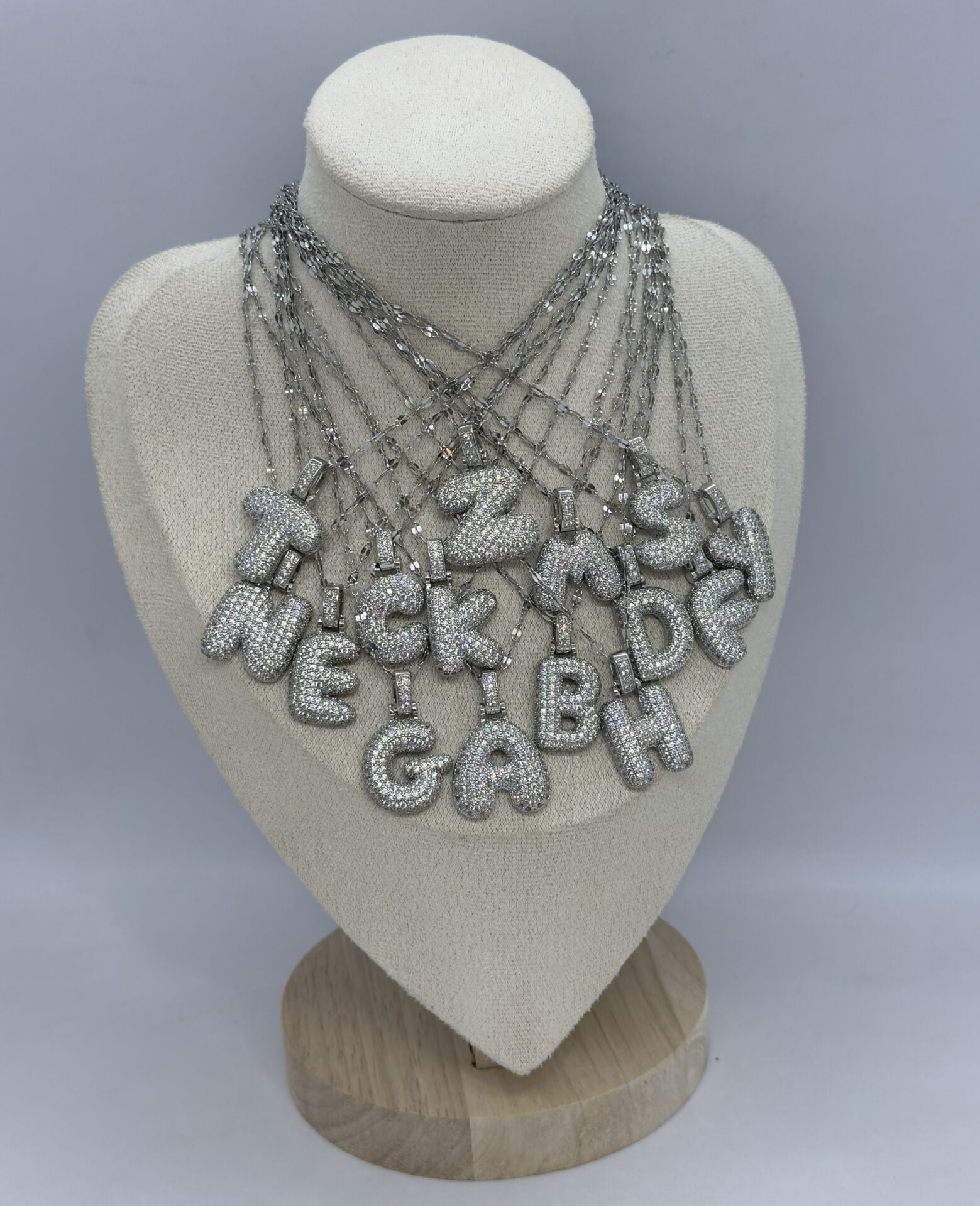 Gümüş Kaplama Zirkon Taşlı Balon Harf Kolye