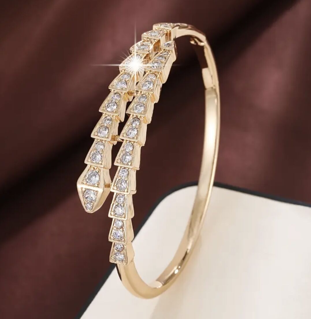Özel Seri Zirkon Taş Sıralı Yılan Kelepçe Bileklik