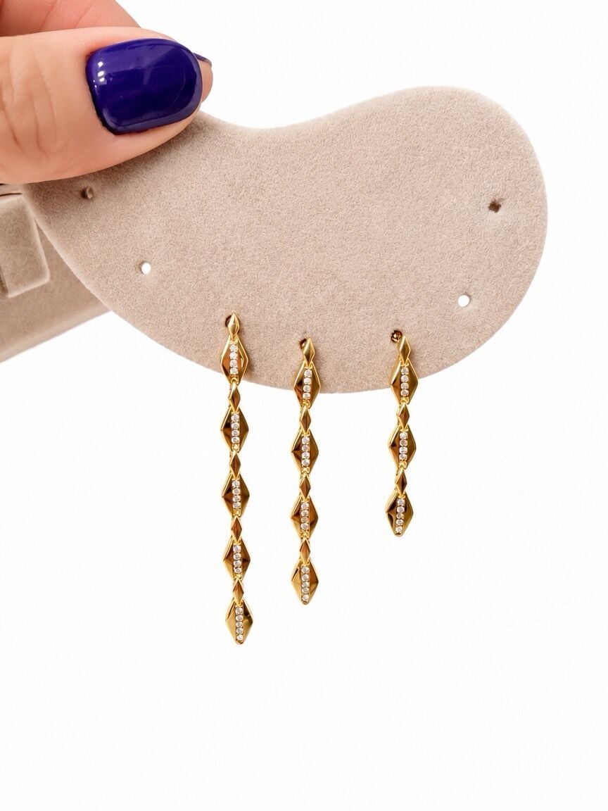 Taşlı Uzunlu Kısalı Set Küpe