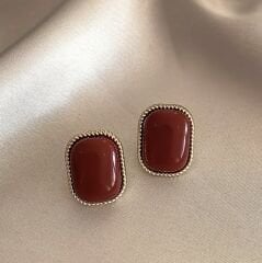 Kenarı Burgu Kare Bordo Taş Vintage Küpe