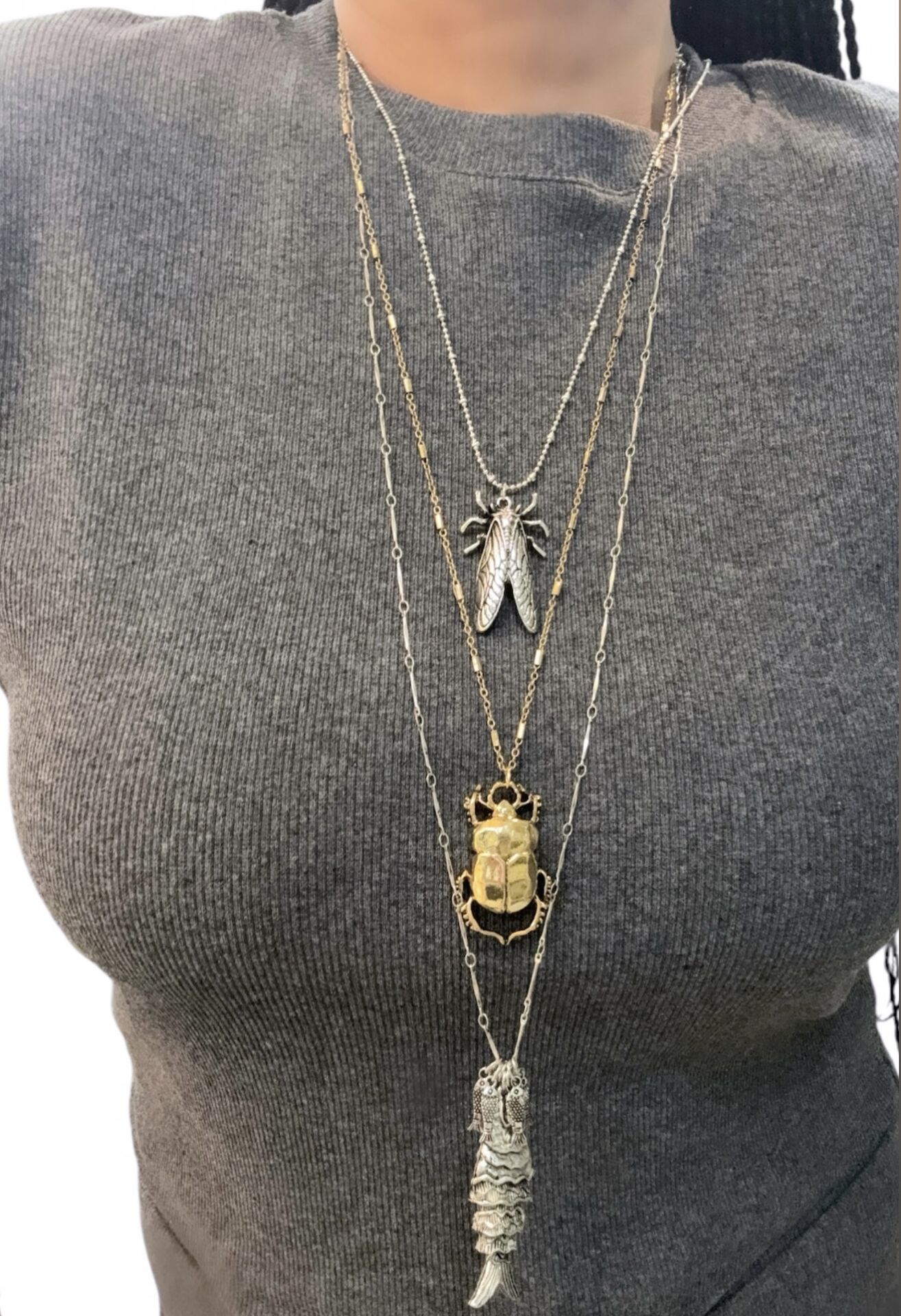 Özel Seri Eskitme Arı Ve Balık Figür Detay Marka Model Üçlü Kolye (94 Cm-80 Cm-72 Cm)