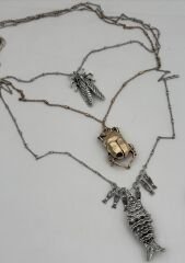 Özel Seri Eskitme Arı Ve Balık Figür Detay Marka Model Üçlü Kolye (94 Cm-80 Cm-72 Cm)