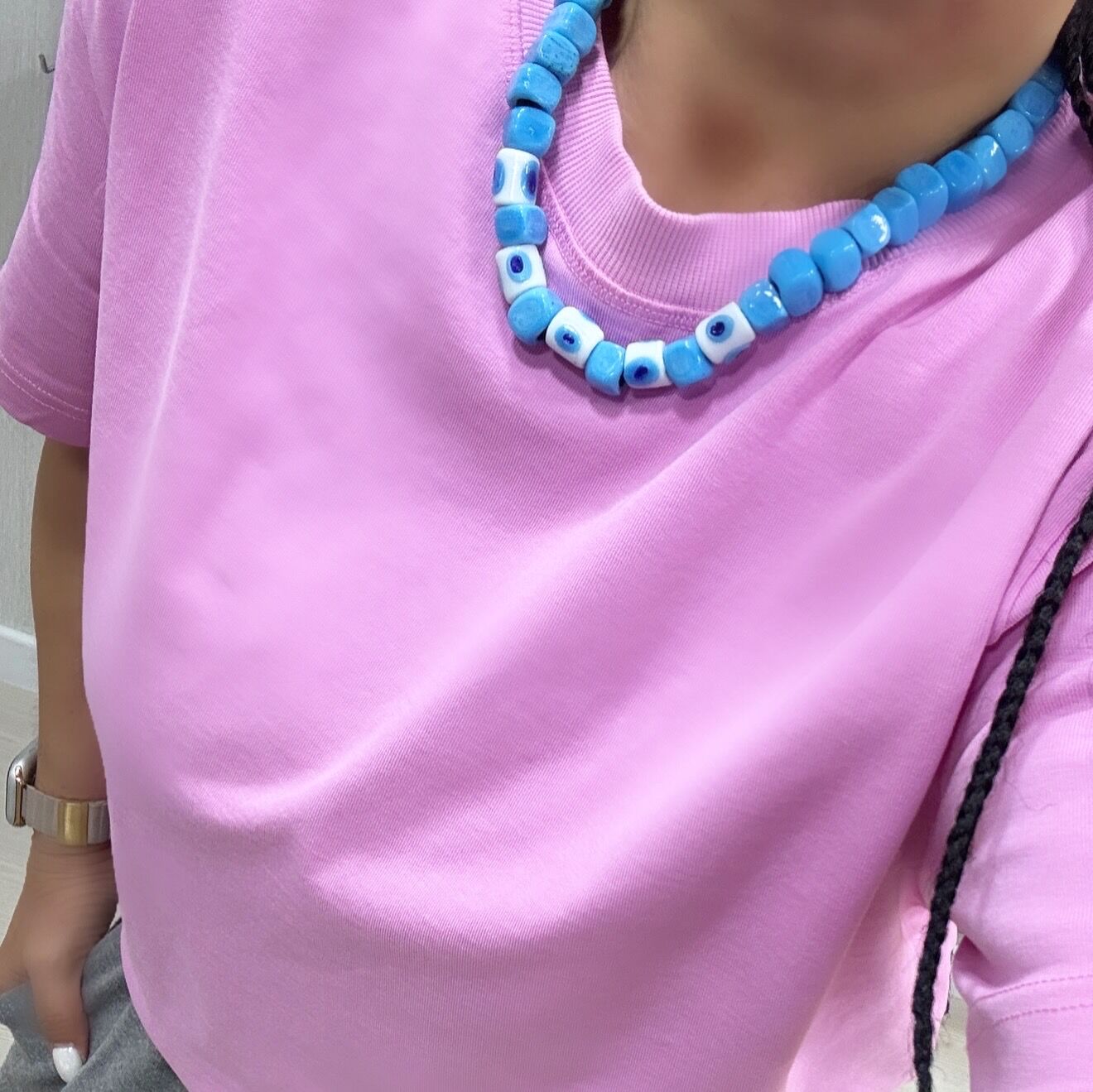 El Yapımı Beyaz Silindir Boncuk Detay Turkuaz Kare Cam Boncuk Kolye