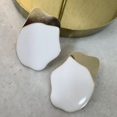 Asimetrik Mineli Gold Detay Plaka Küpe