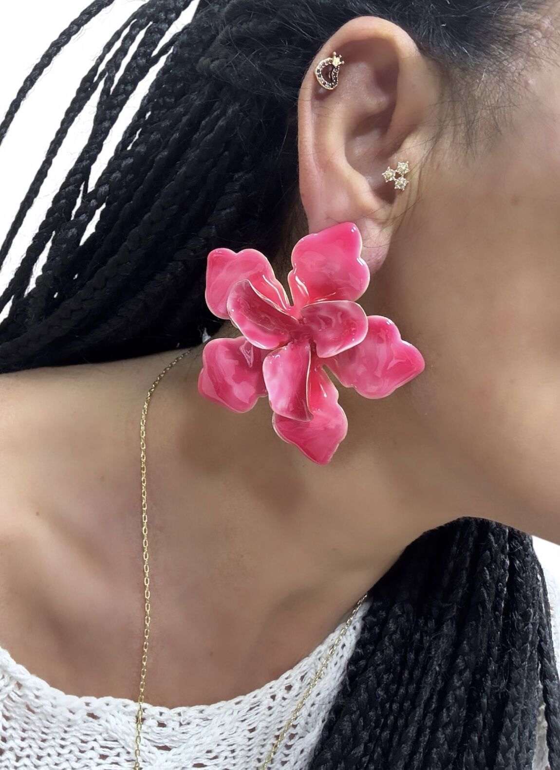 Marka Model Pembe Çiçek Küpe