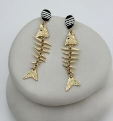 Gold Plaka Balık Kılçık Marka Model Küpe