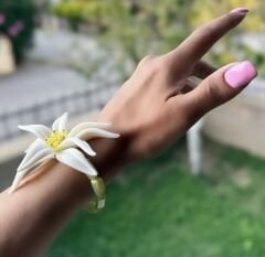 Marka Model Esnek Lotus Çiçeği Bileklik