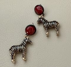 Marka Model Zebra Küpe