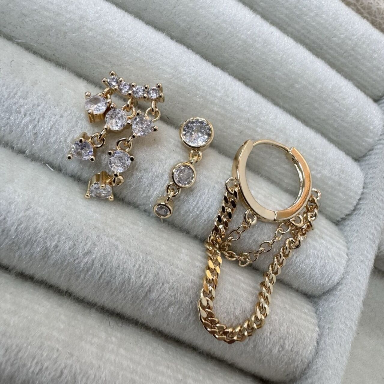 Özel Seri Zirkon Taşlı Zincir Zincir Detay Üçlü Set Küpe