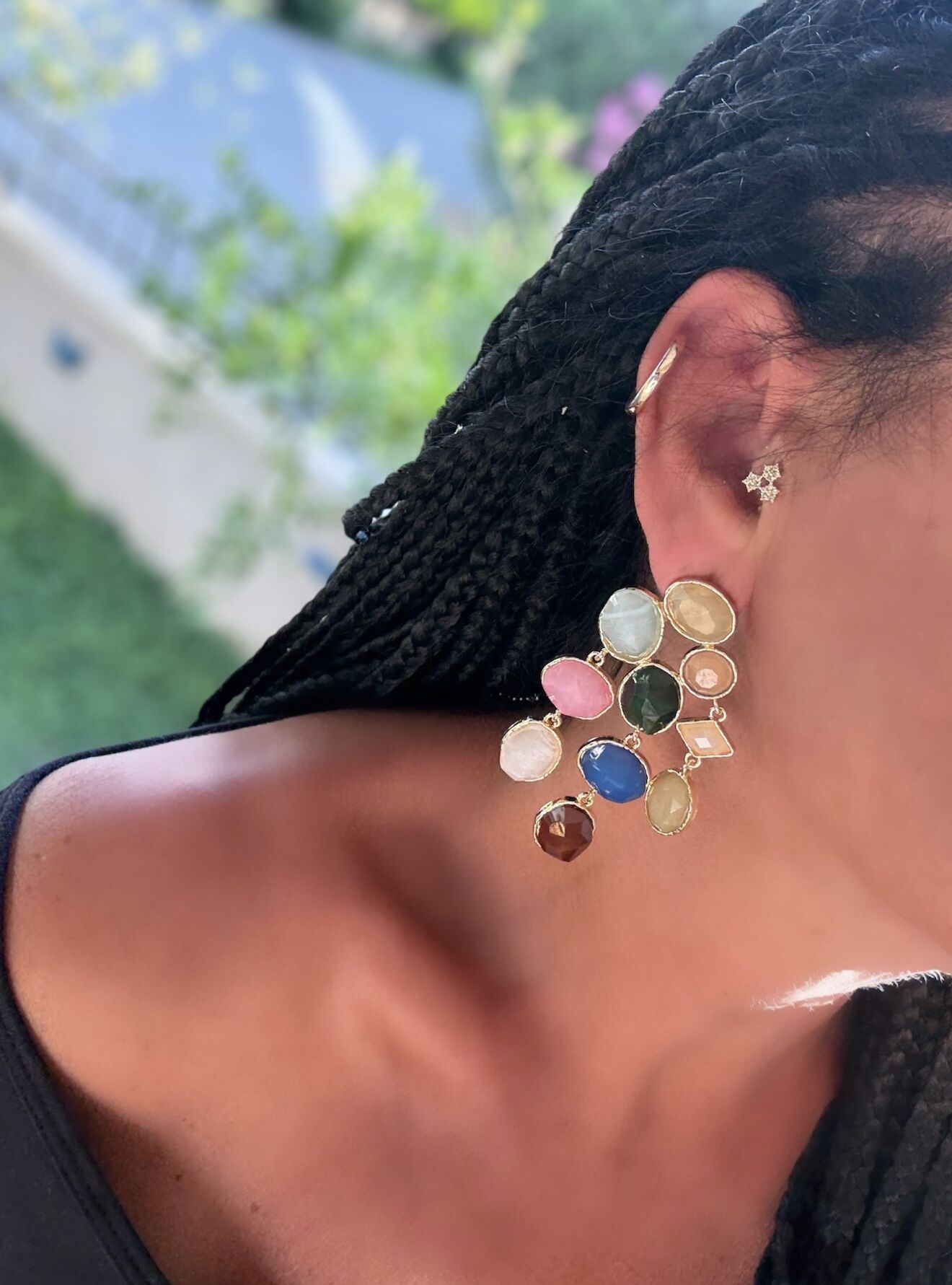 Özel Seri Marka Model Renkli Taşlı Küpe