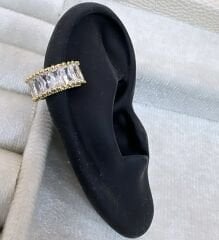 İthal Baged Taş Sıra Kıkırdak Küpe