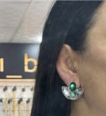 Oval Taş Detay Hareli Yelpaze Model Küpe