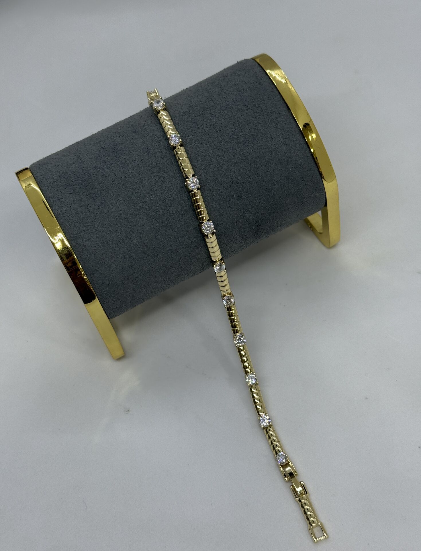 Özel Seri 14K Altın Kaplama Sıra Taş Detay Bileklik