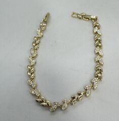 Özel Seri 14K Altın Kaplama Zirkon Taşlı Kalp Figür Bileklik